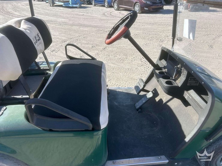 ez-go-golf-cart-image-8