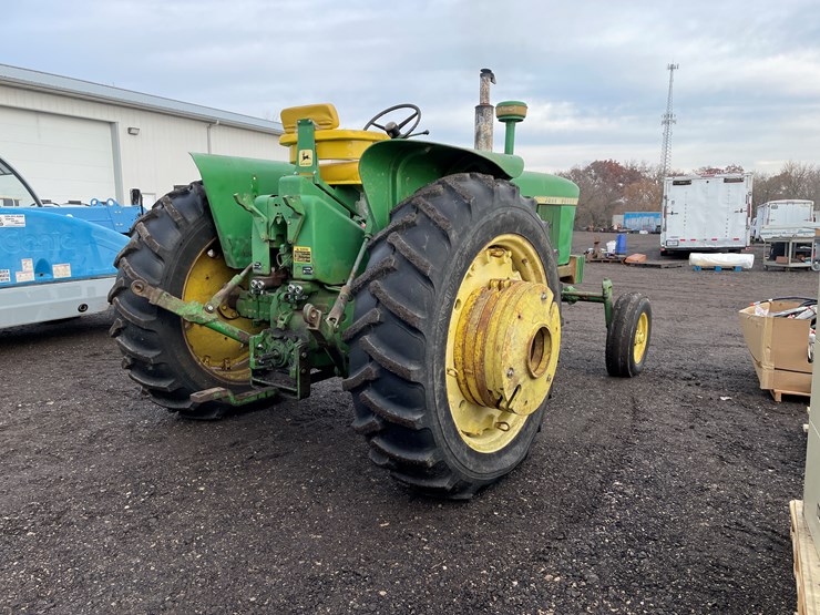 john-deere-4020-image-5