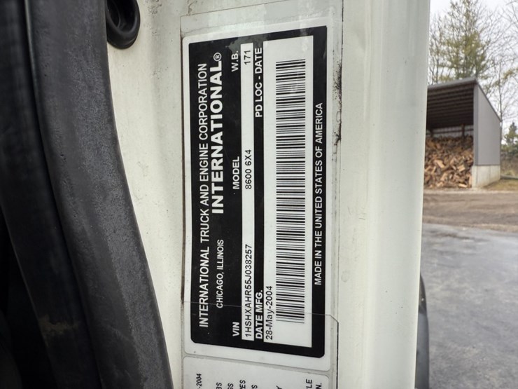 2005-international-8600-image-72