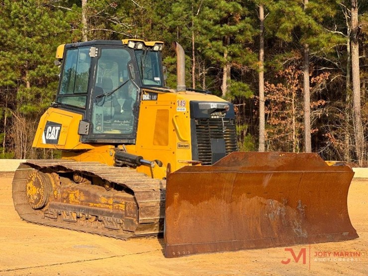 2014-caterpillar-d6k2-lgp-image-1