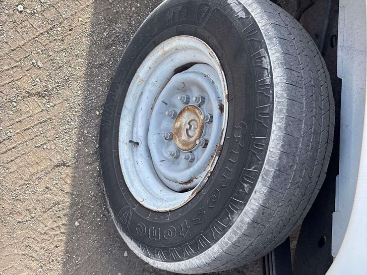 1997-ford-cargo-image-23