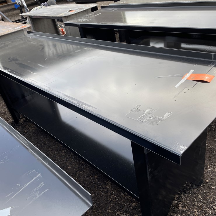 #1204 • Steel Work Bench
