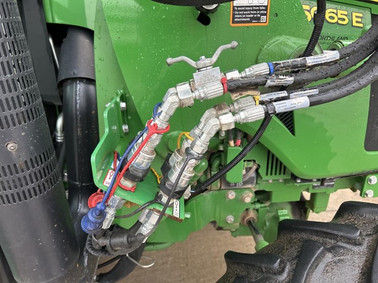john-deere-5065e-image-28