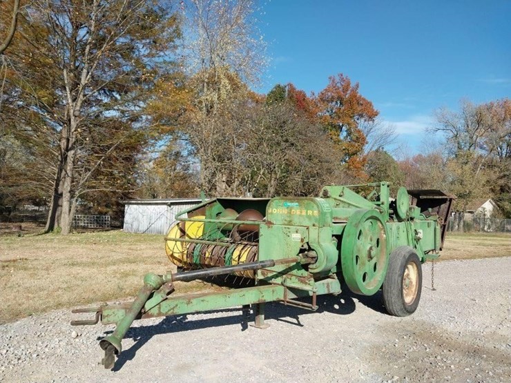 john-deere-24t-image-1