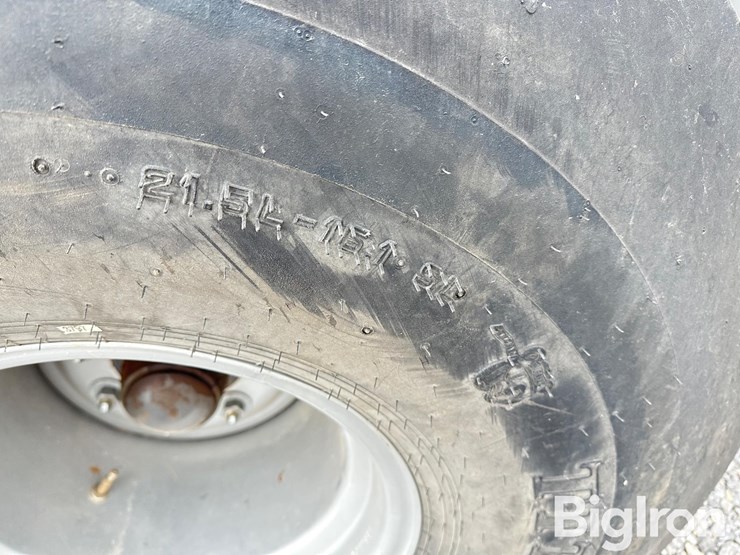 2015-massey-ferguson-2946a-image-18