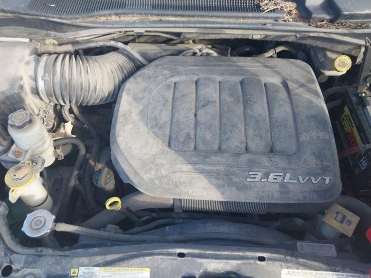 2011-dodge-grand-caravan-image-11