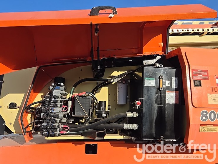 2014-jlg-800aj-image-88