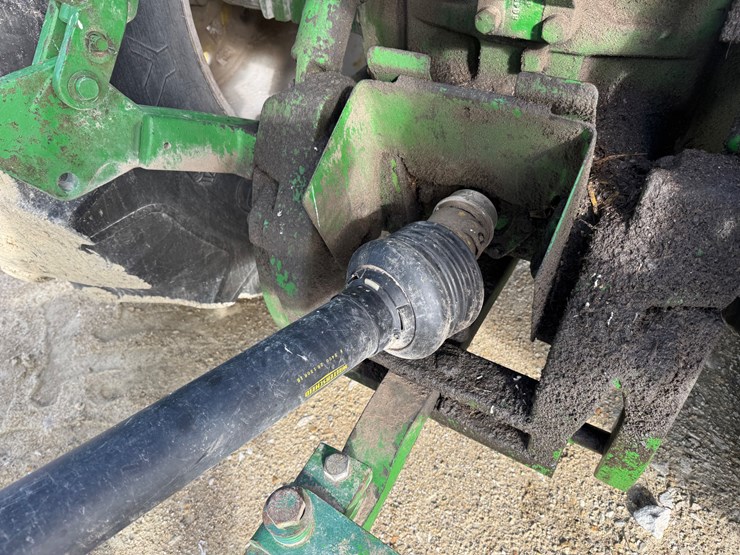 john-deere-8640-image-8