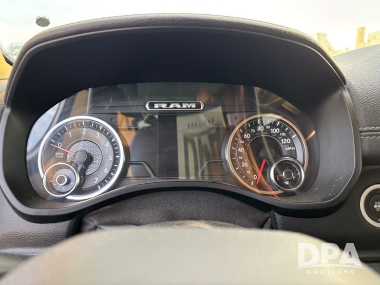 2019-dodge-1500-image-70