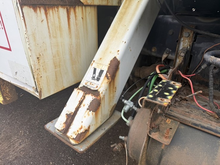 2006-international-7300-image-39