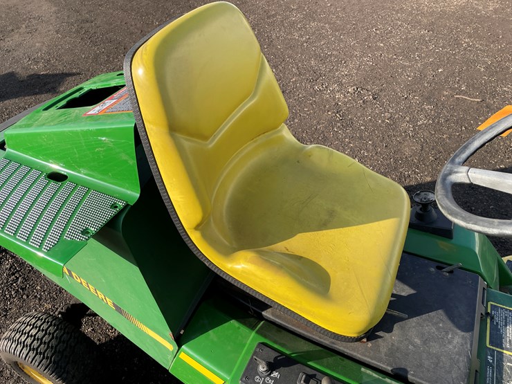 john-deere-f725-image-18