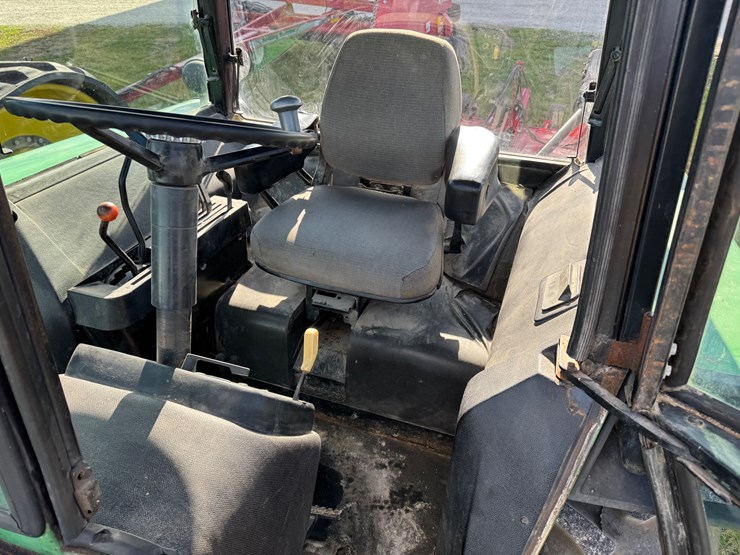 john-deere-4430-image-11