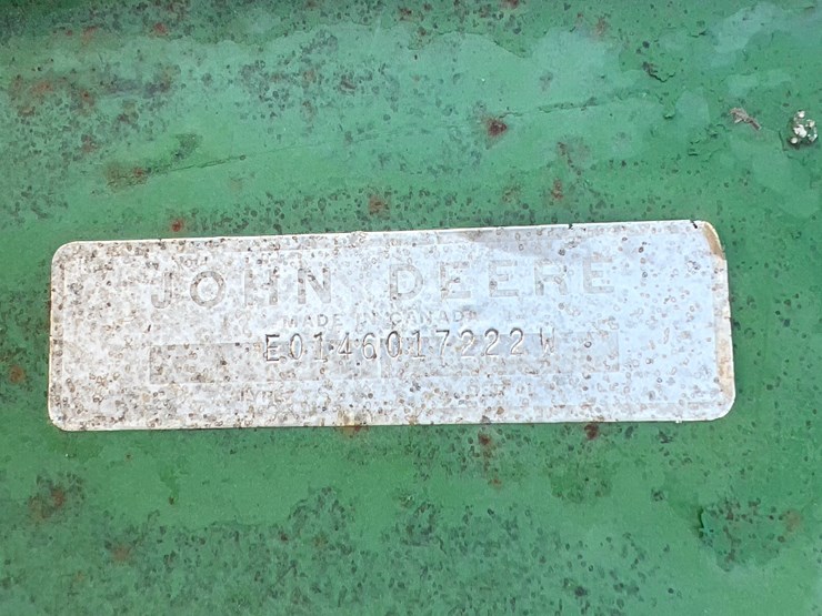 john-deere-146-image-8