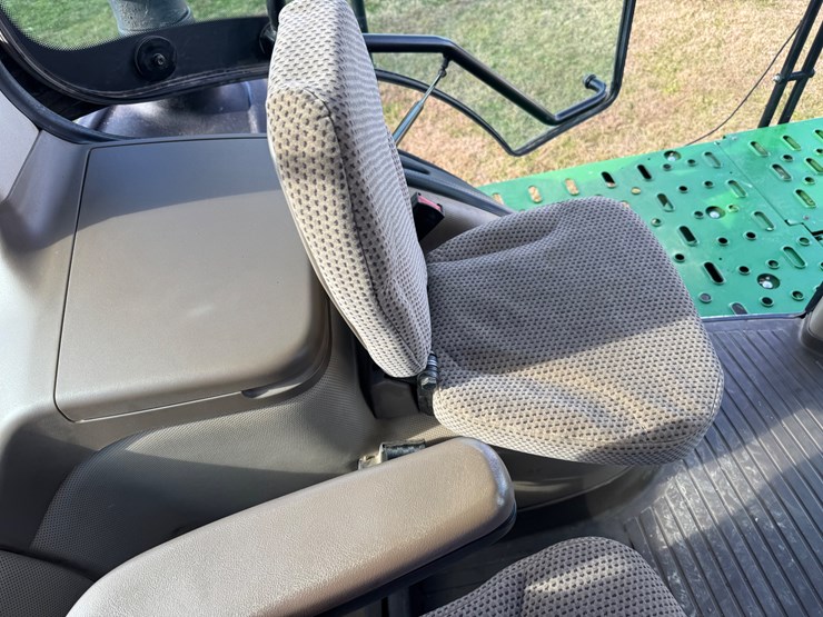 john-deere-9560rt-image-29