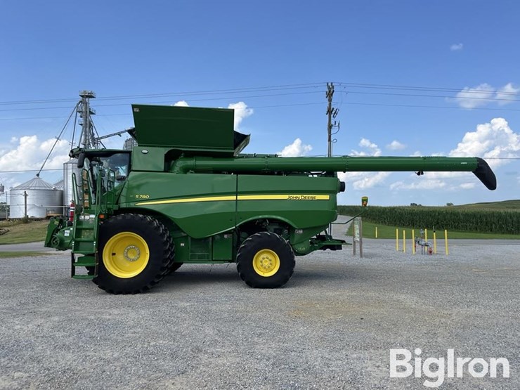 2024-john-deere-s780-image-8