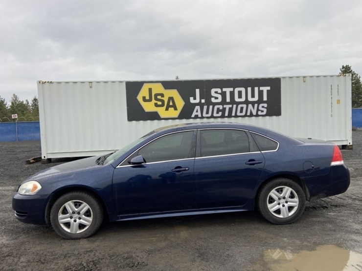 2010-chevrolet-impala-sedan-image-2