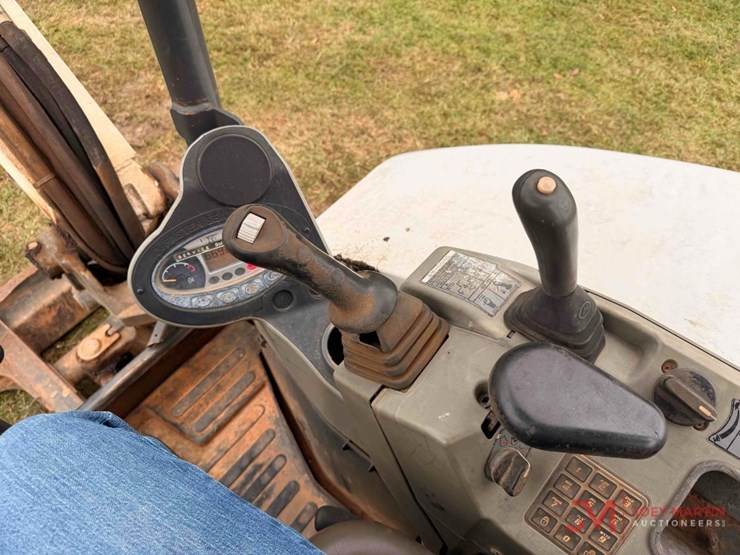 2014-bobcat-e42-image-9