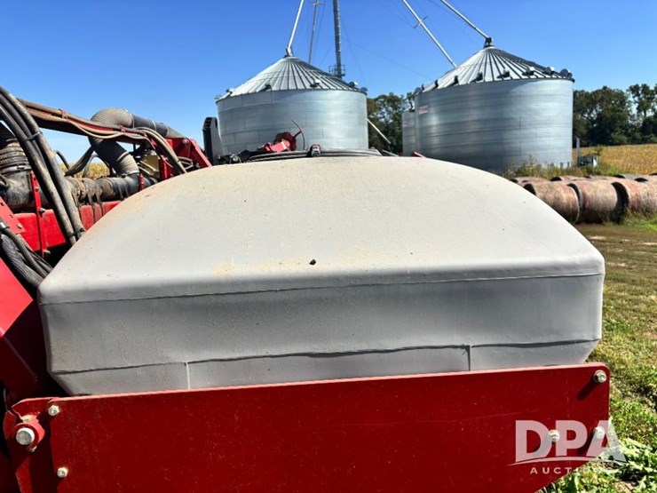 2012-case-ih-1240-image-62