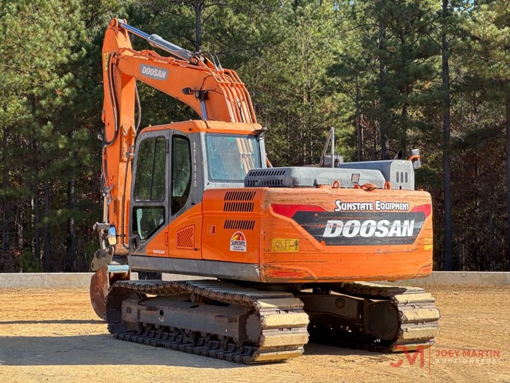 2018-doosan-dx140-lc-5-image-1