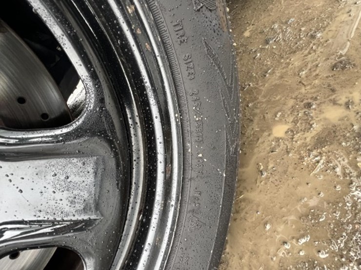 2018-ford-explorer-image-15