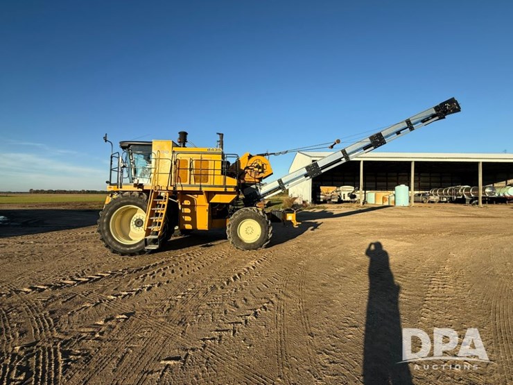 2012-oxbo-8435-image-4