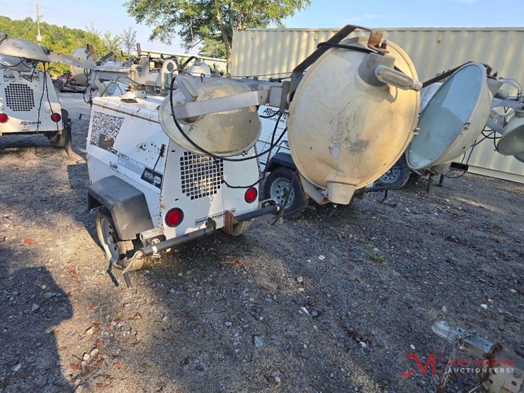 allmand-nite-lite-pro-light-tower-image-3