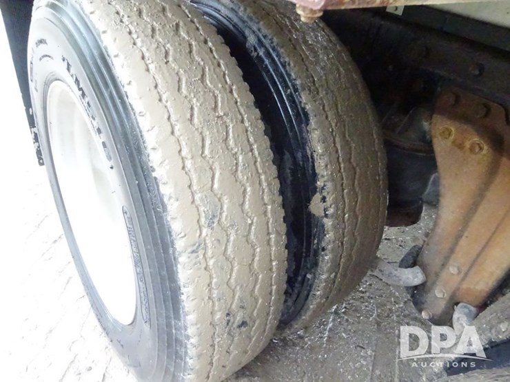 1990-kenworth-liquid-nurse-truck-(pz14113)-image-42