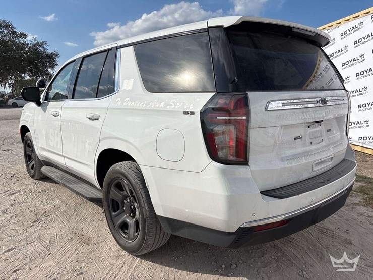 2023-chevrolet-tahoe-image-4