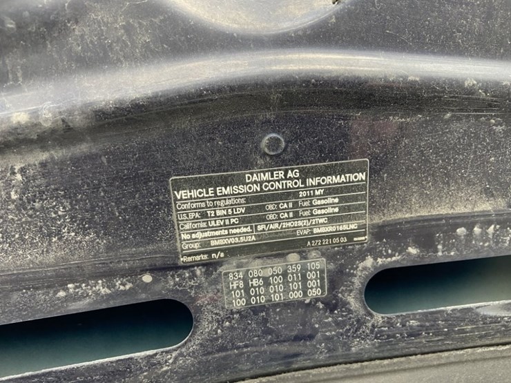 2011-mercedes-benz-e350-awd-sedan-image-38