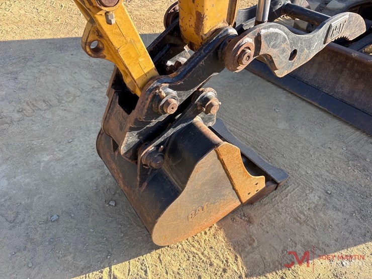 2018-caterpillar-305e2-cr-image-14