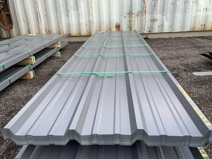 #1241-•-12'-sheets-of-steel-siding-image-3
