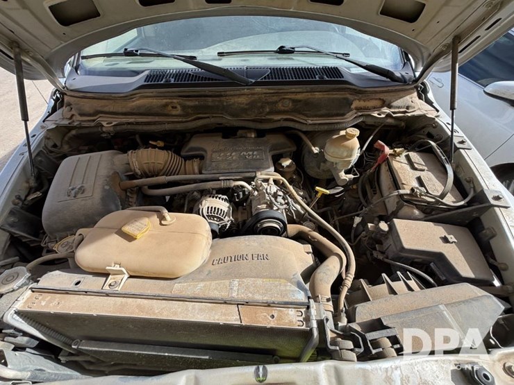 2004-dodge-2500-image-35