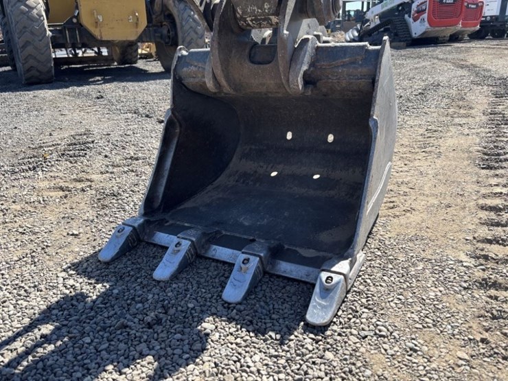 2018-bobcat-e35-image-17