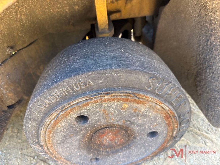 caterpillar-2c5000-image-9