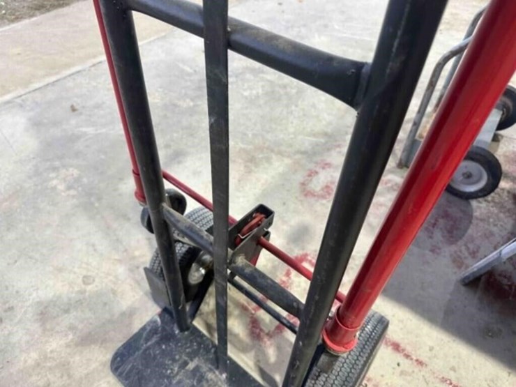 milwaukee-metal-dolly-image-3