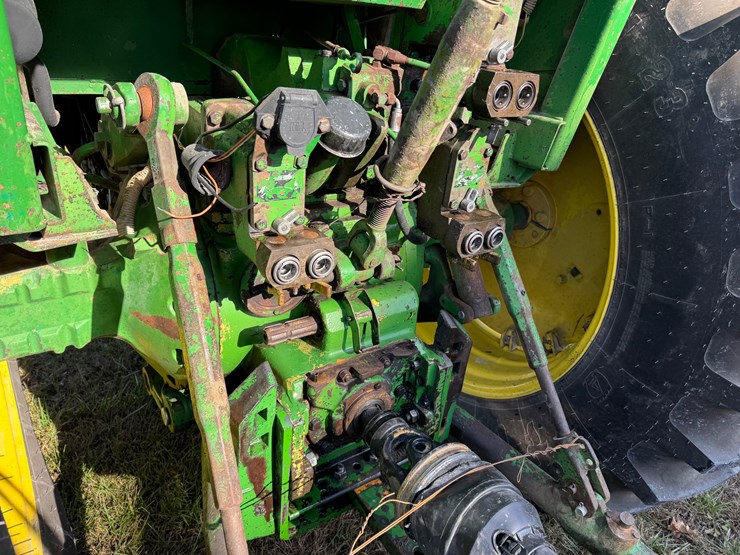 john-deere-4430-image-5