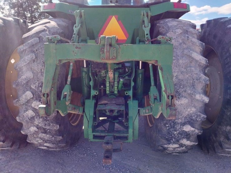 john-deere-8200-image-6