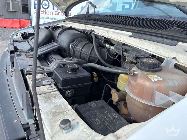 1997-ford-cargo-image-8