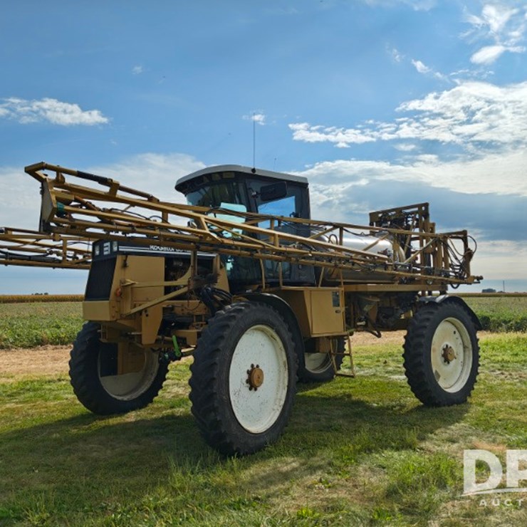 1999 AG-CHEM ROGATOR 854