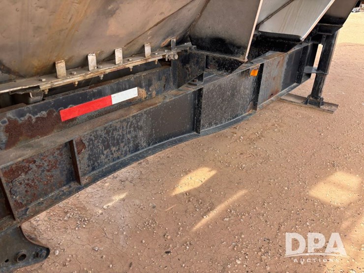 1998-daco-trailer-corp.-dry-tender-trailer-(gp12101,-unit-793)-image-50