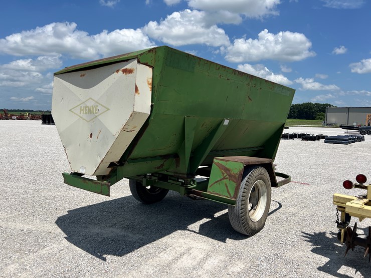 #204609-•-henke-b240-tmr-image-4