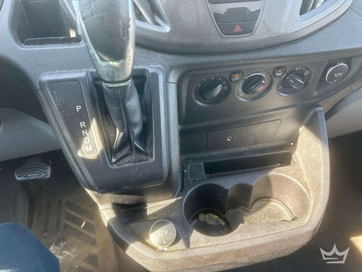 2017-ford-transit-image-13