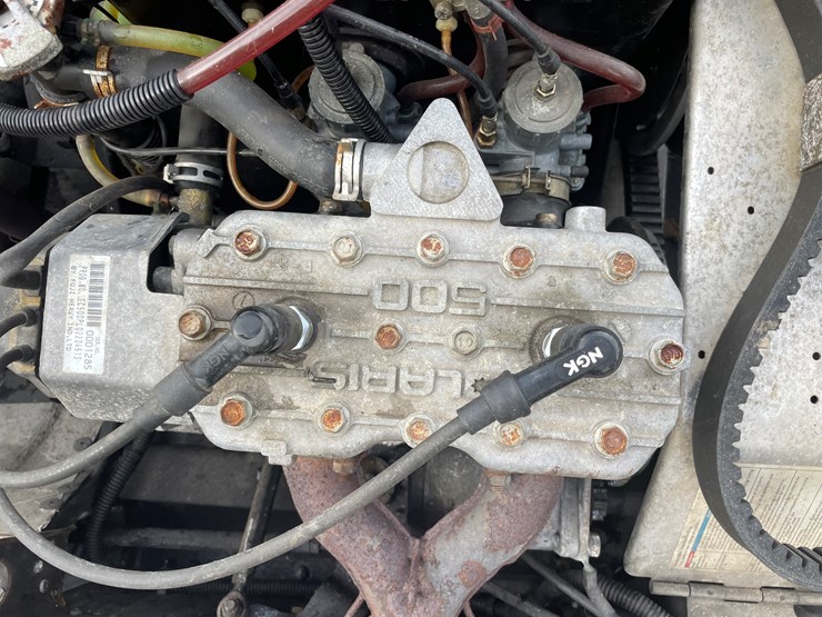 #1091-•-2000-polaris-indy-classic-touring-snowmobile-(has-reg.-card)-image-18