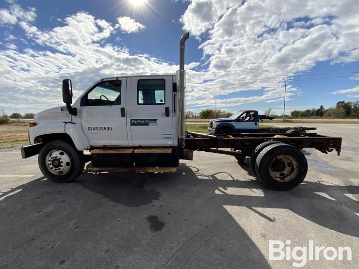 2005-gmc-topkick-image-8