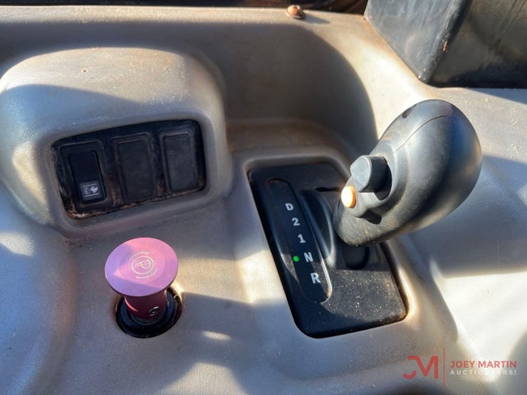 2003-caterpillar-621g-image-24