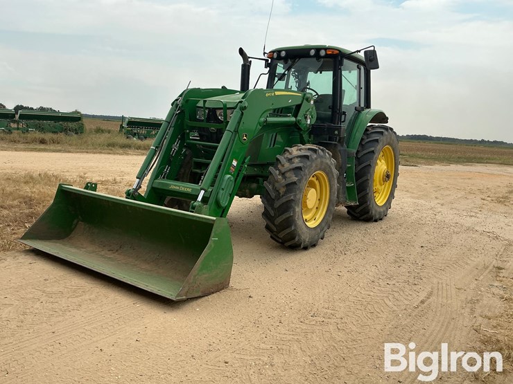 2018-john-deere-6155m-image-1