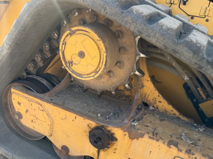 2022-caterpillar-299d3-xe-image-60