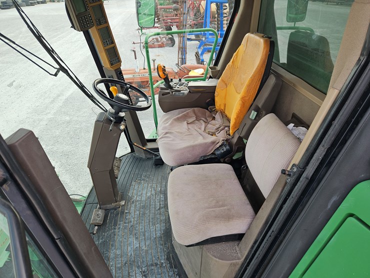 2005-john-deere-9760-sts-image-8