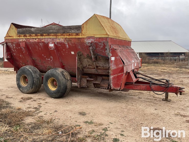 new-holland-3118-image-3