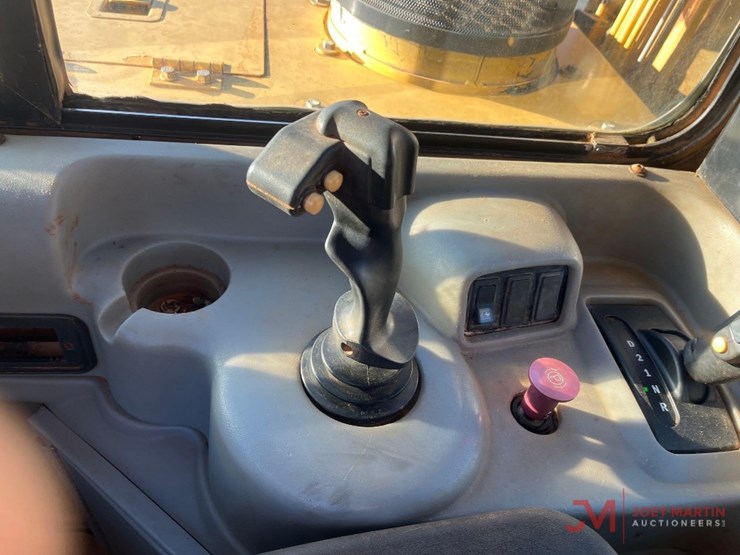 2003-caterpillar-621g-image-23